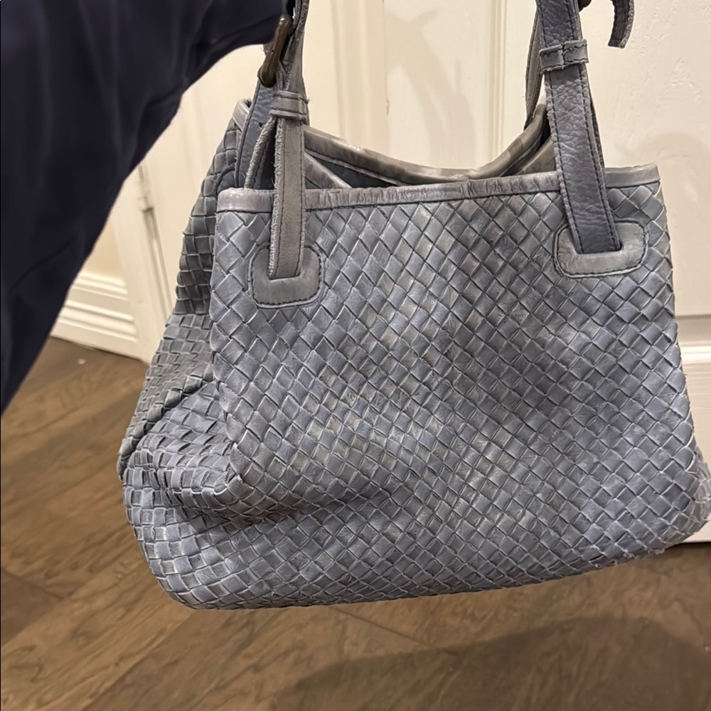 Valentina Gray Woven Shoulder Bag with Intrecciato Design